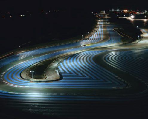 bmw-m8-paul-ricard-drone-led