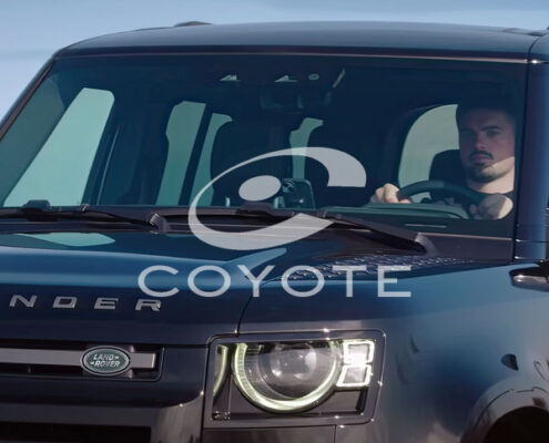 coyote traveling voiture